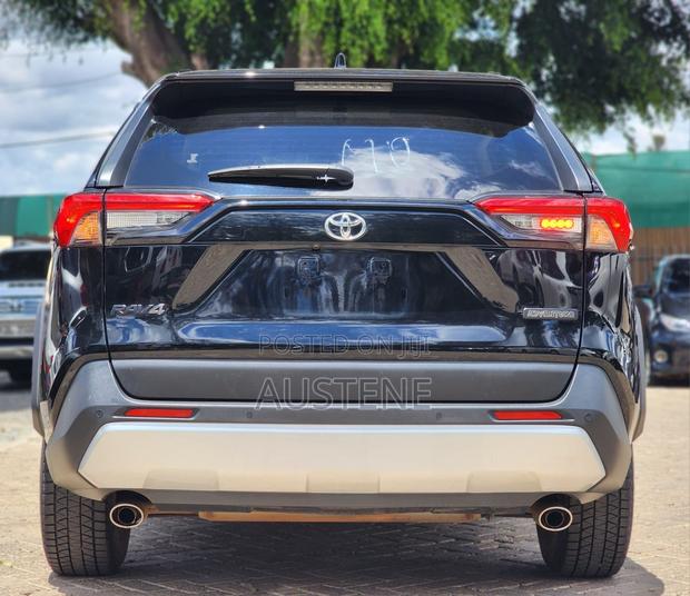 Toyota RAV4 2019 Black