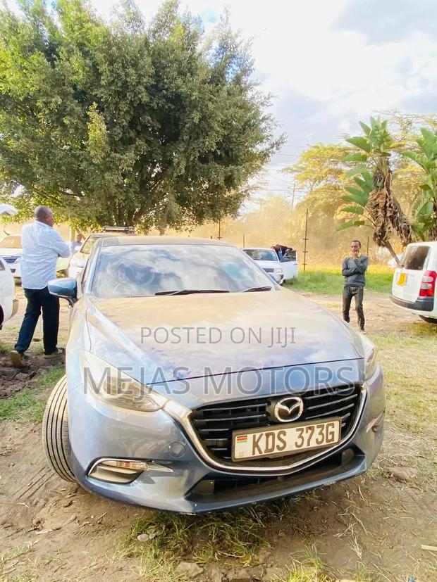Mazda Axela 2017 Blue