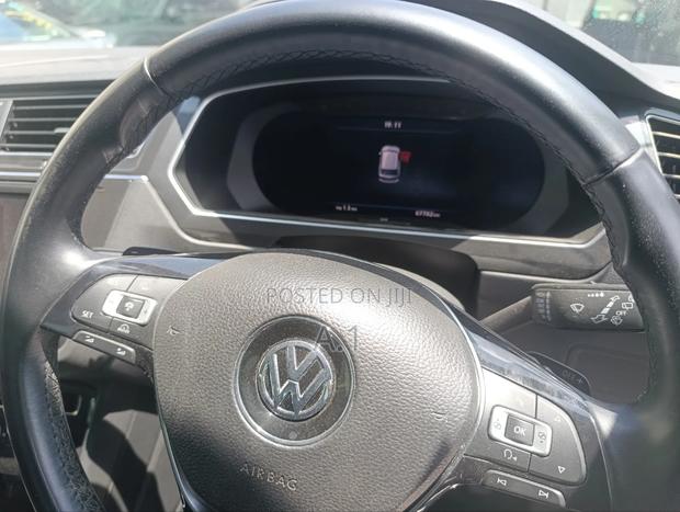 Volkswagen Tiguan 2018 Black