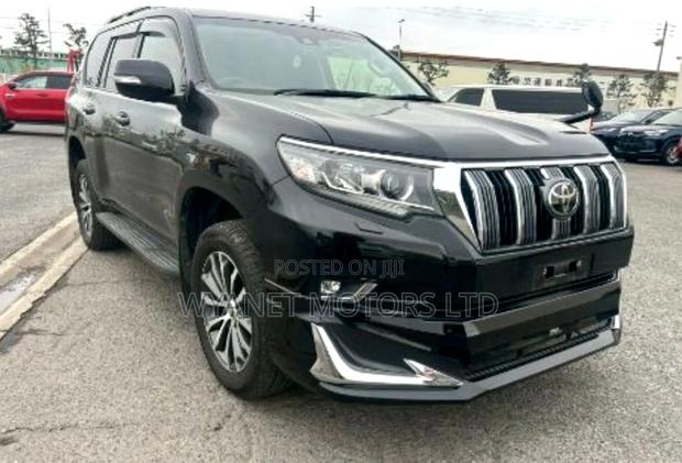 Toyota Land Cruiser Prado 2.7 2019 Black