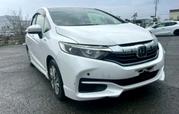 Honda Fit Shuttle 1.5 Hybrid 2WD 2019 White for sale