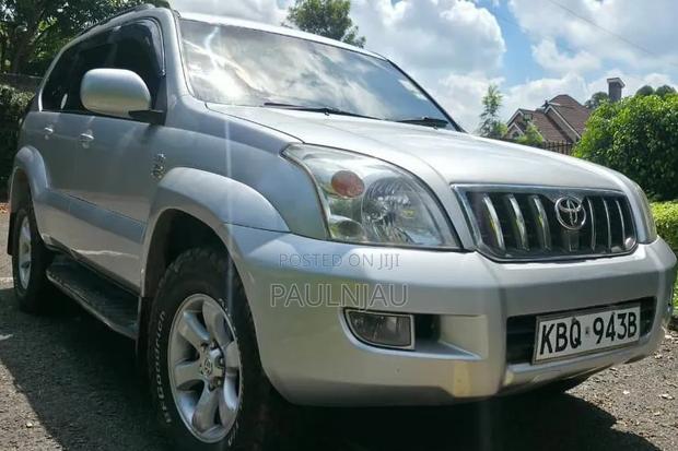 Toyota Land Cruiser Prado 2004 Silver