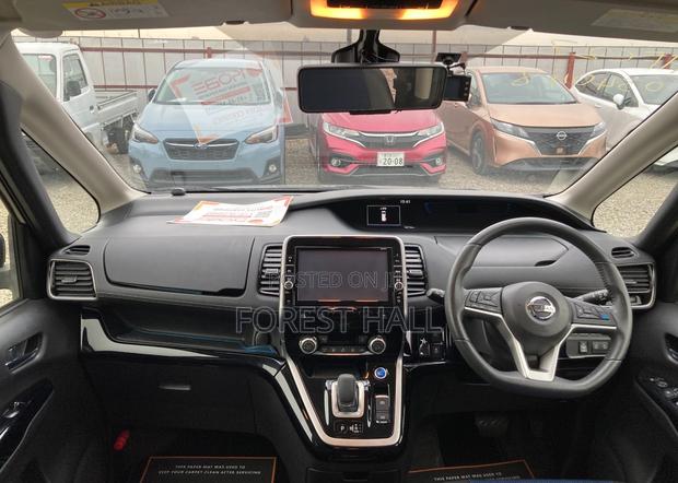 Nissan Serena 2019 Black