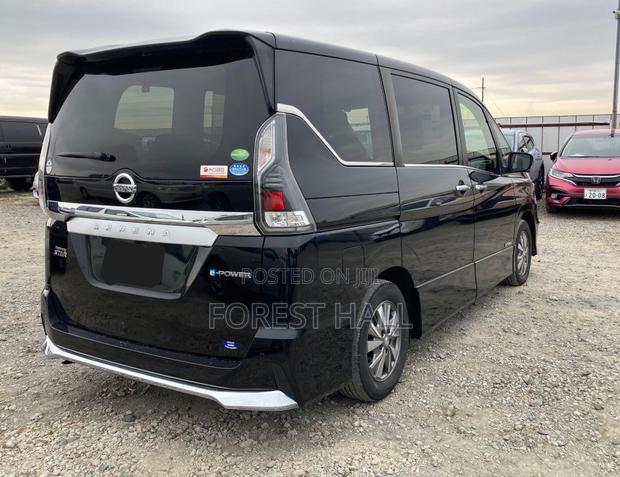 Nissan Serena 2019 Black