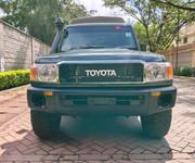 Toyota Land Cruiser 2022 Green for sale