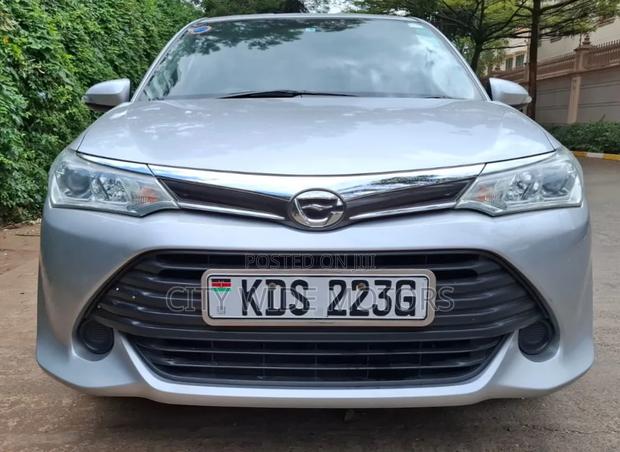 Toyota Corolla Fielder 1.5 Petrol AWD 2017 Silver