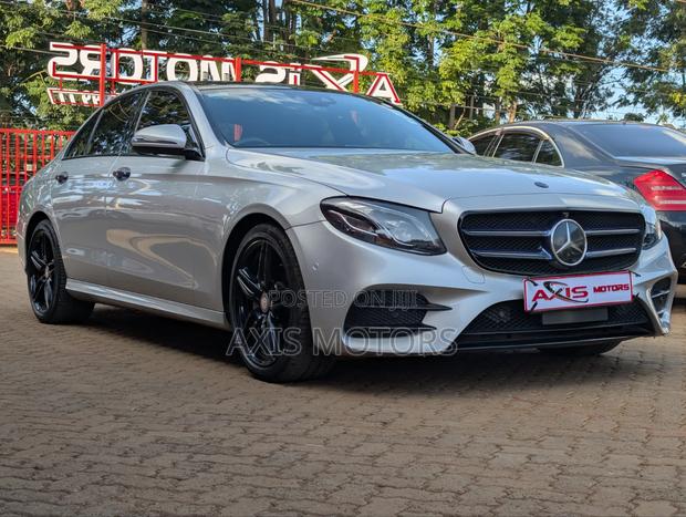 Mercedes-Benz E200 2017 Silver