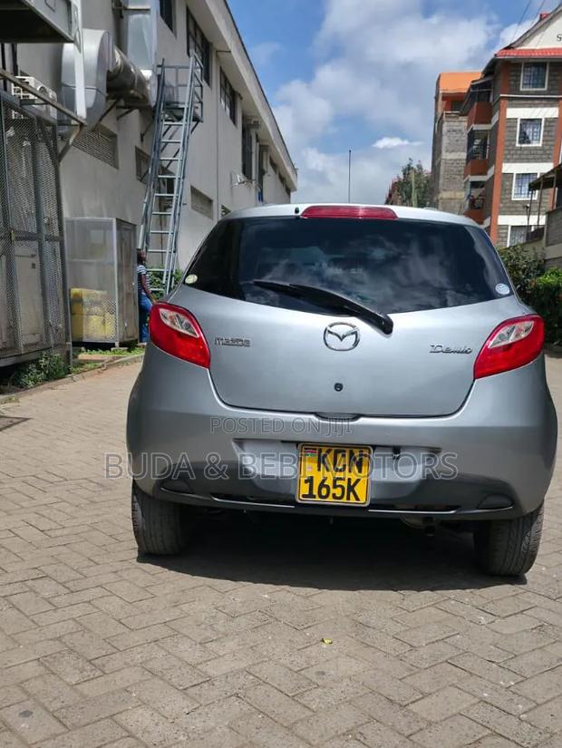 Mazda Demio 2010 Silver
