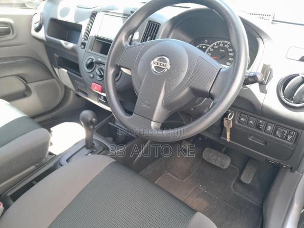 Nissan Advan 2020 Silver