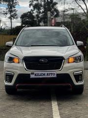 Subaru Forester Base AWD 2019 White for sale