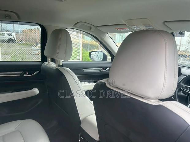 Mazda CX-5 2019 Blue