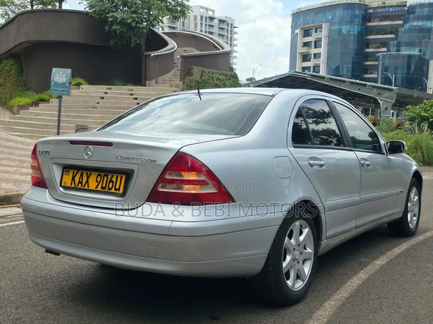 Mercedes-Benz C200 2003 Silver