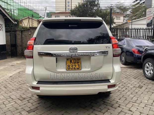 Toyota Land Cruiser Prado 2015 Pearl