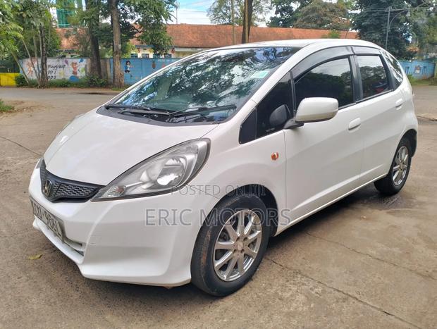 Honda Fit 2012 White