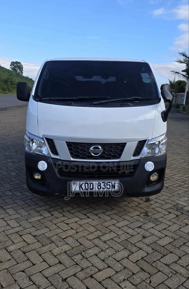 Nissan Caravan 2014 White