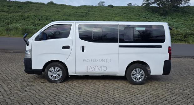 Nissan Caravan 2014 White