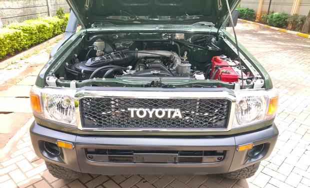 Toyota Land Cruiser 2021 Green