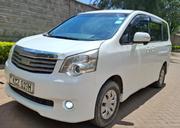 Toyota Noah 2.0 158hp FWD (8 Seater) 2013 White for sale