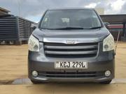 Toyota Noah 2009 Gray for sale