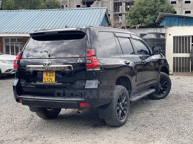 Toyota Land Cruiser Prado 2.8 2020 Black