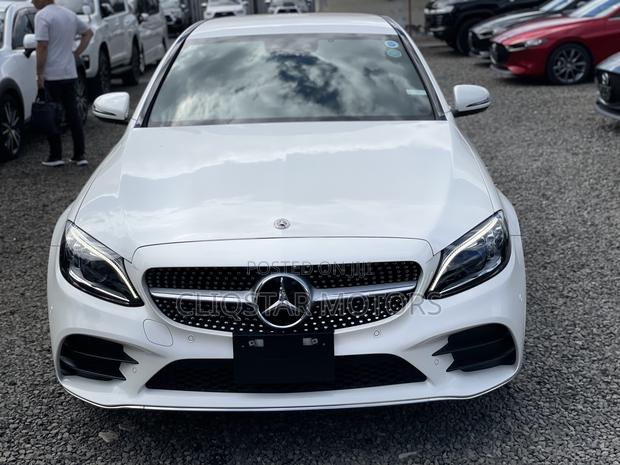 Mercedes-Benz C200 2019 White