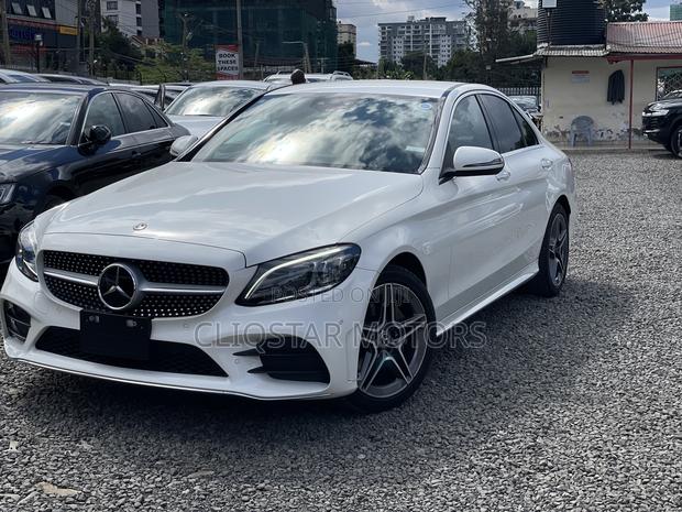 Mercedes-Benz C200 2019 White