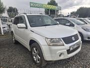 Suzuki Escudo 2012 White for sale