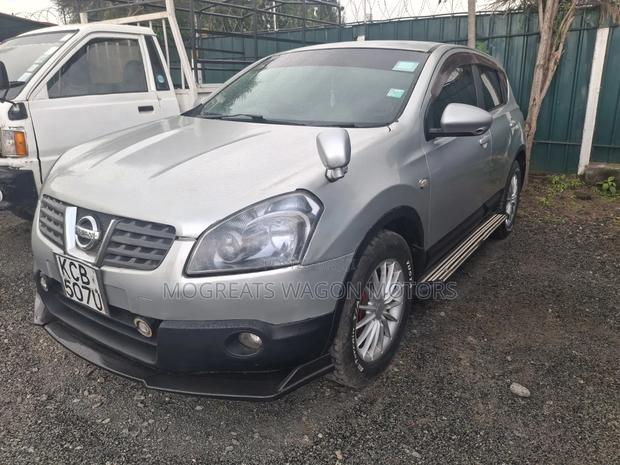 Nissan Dualis 2008 Gray