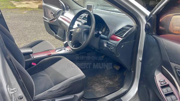 Toyota Premio 2003 Gold
