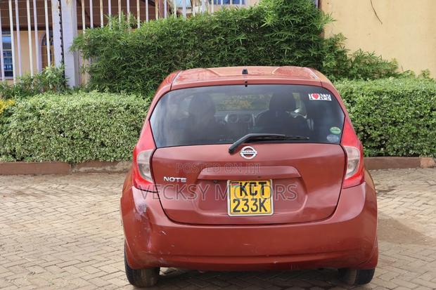 Nissan Note 2012 Red