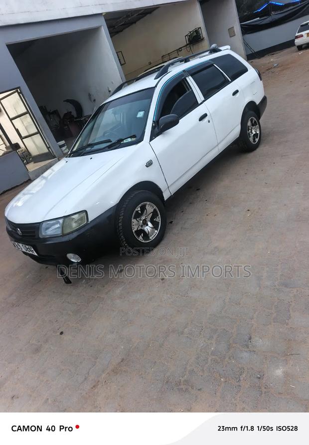 Nissan Advan 2007 White
