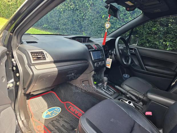 Subaru Forester 2014 Black