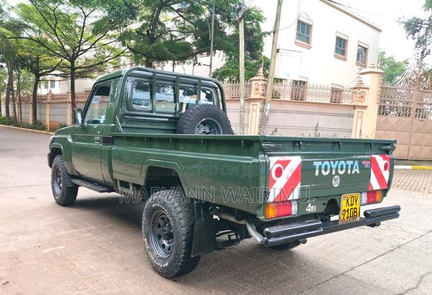Toyota Land Cruiser 79 Series 2007 Green
