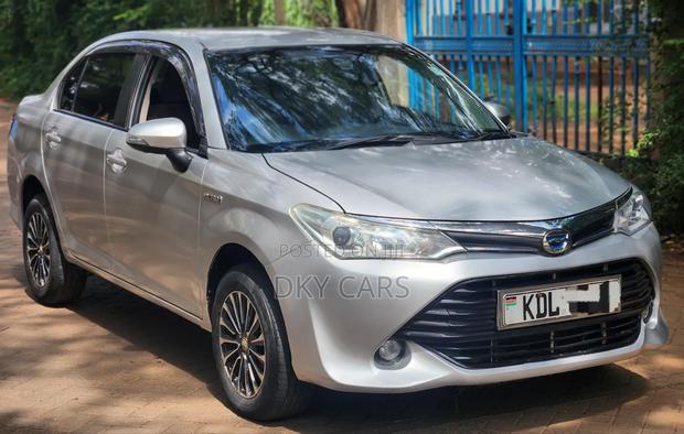 Toyota Axio 2016