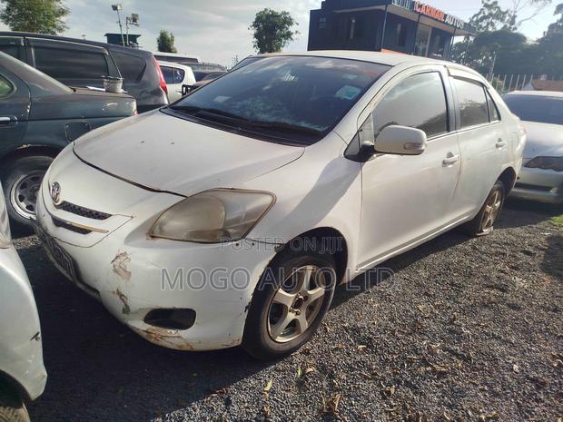 Toyota Belta 2010 White