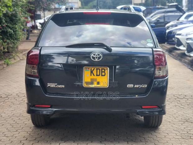 Toyota Corolla Fielder 2014 Black