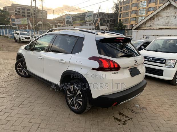 Peugeot 2008 1.2 PureTech (100 Hp) 2019 White
