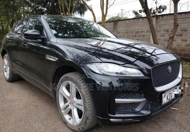 Jaguar F-Pace 2018 Black