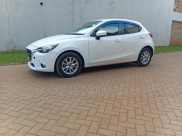 Mazda Demio 2019 White