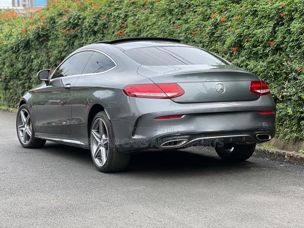 Mercedes-Benz C250 2016 Gray