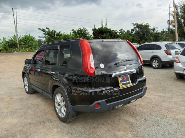 Nissan X-Trail 2012 Black