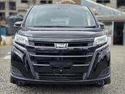 Toyota Noah 2.0 FWD (8 Seater) 2019 Black for sale