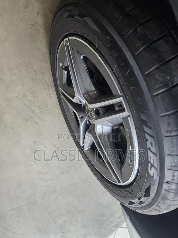 Mercedes-Benz GLC-Class 2019 Black