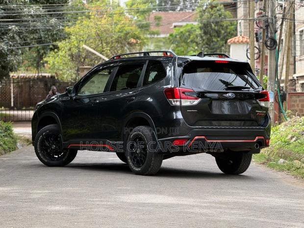 Subaru Forester 2019 Black