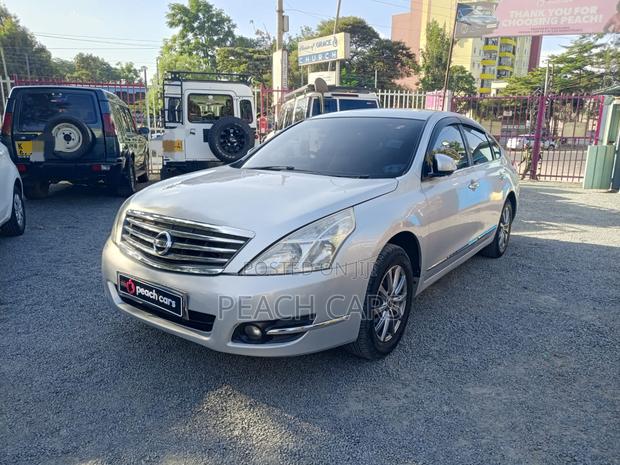 Nissan Teana 2011 Silver