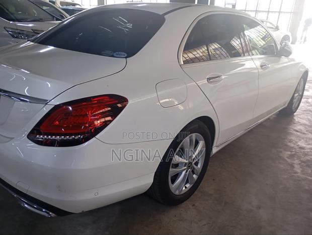 Mercedes-Benz C200 2019 White