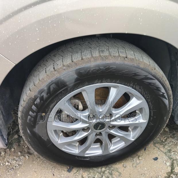 Nissan Serena 2019 Ivory