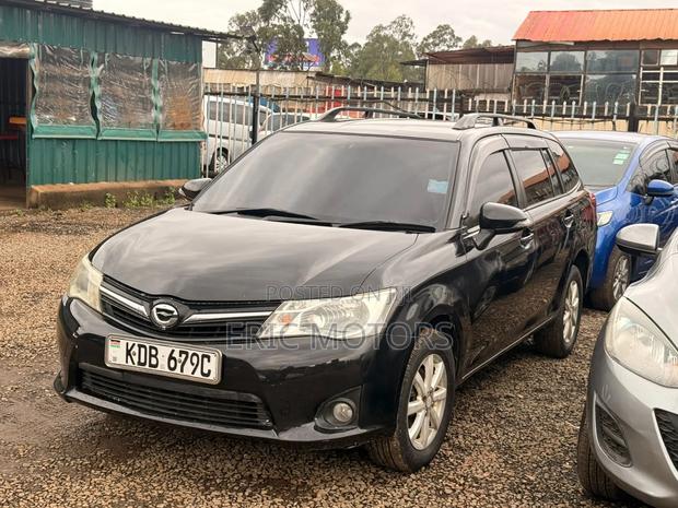 Toyota Corolla Fielder 2013 Black