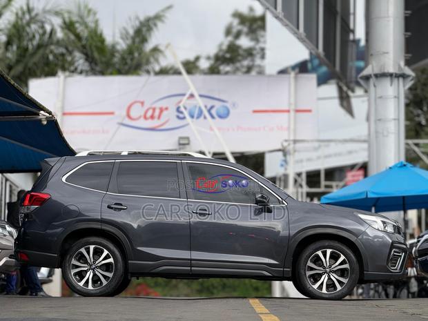 Subaru Forester 2.5i Premium AWD 2018 Gray
