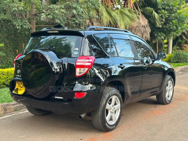 Toyota RAV4 2011 Black